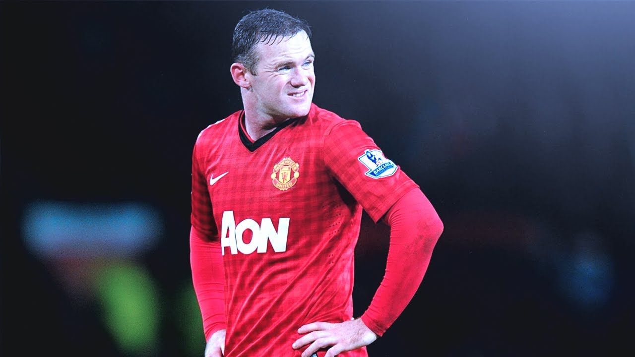 Wayne Rooney (centre midfielder) vs Aston Villa
