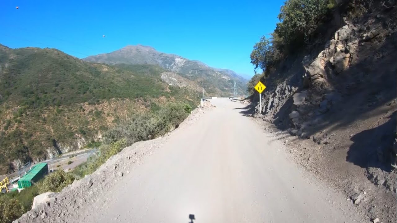 Camino Hacia Termas Del Flaco San Fernando , Chile
