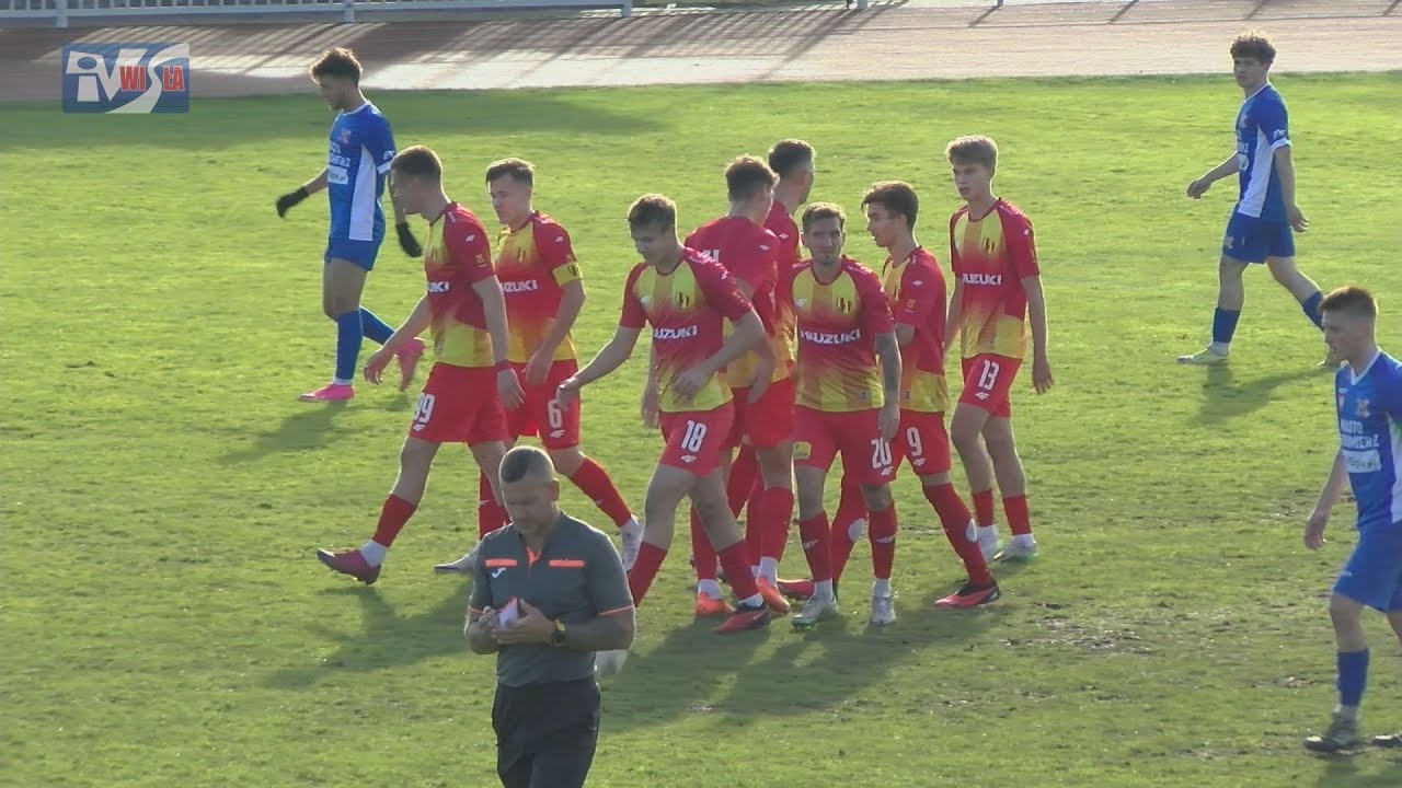 WISŁA SANDOMIERZ - KORONA II KIELCE 0:17 (0:5) -  FRAGMENTY MECZU I KOMENTARZE