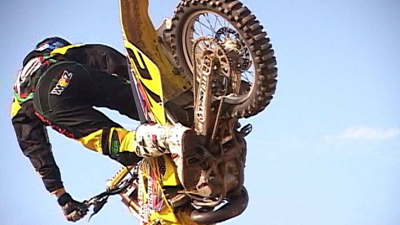 IN TIME: Tyler Wozney 250cc Two Stroke Fun - Blue Diamond (March 2008)