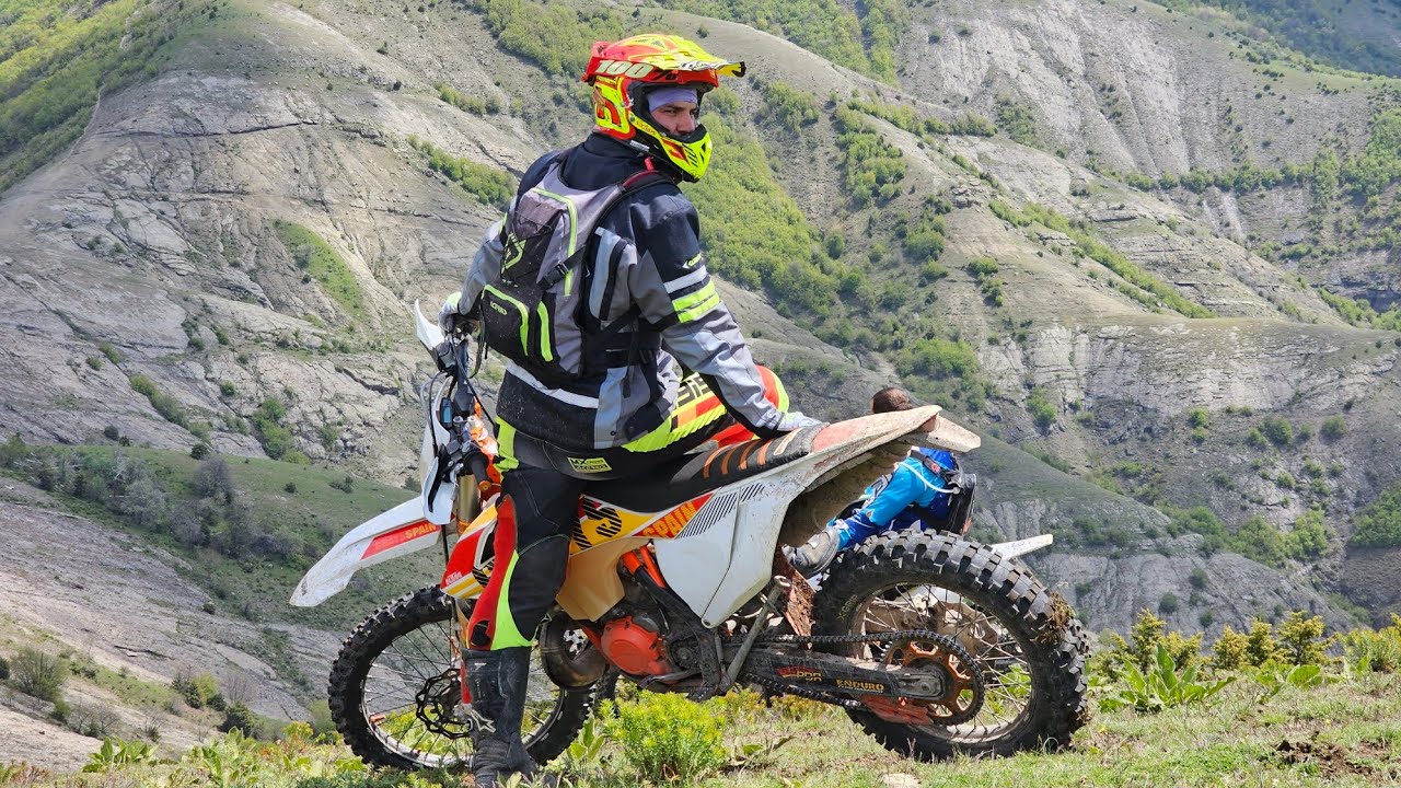 💥💯 Enduro Sunday - Разходка Ненково ( Бабата и Дядото) 30.04.23г.  Part 2