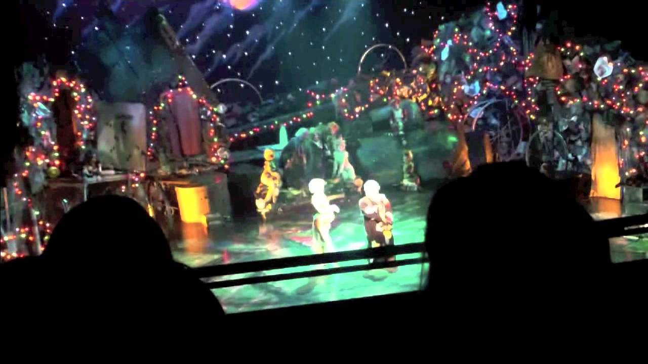 Madison Mitchell as Jellylorum/ Griddlebone in La Mirada's 