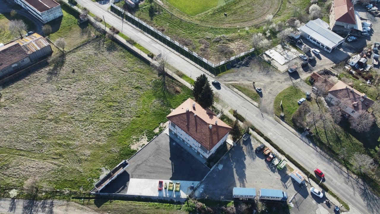 For Sale: Commercial Property