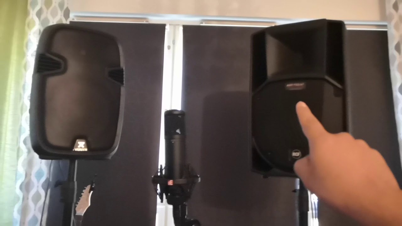 RCF ART 732-A mk4 vs Vonyx SPJ1200A (Comparación de bocina profesional vs no profesional)