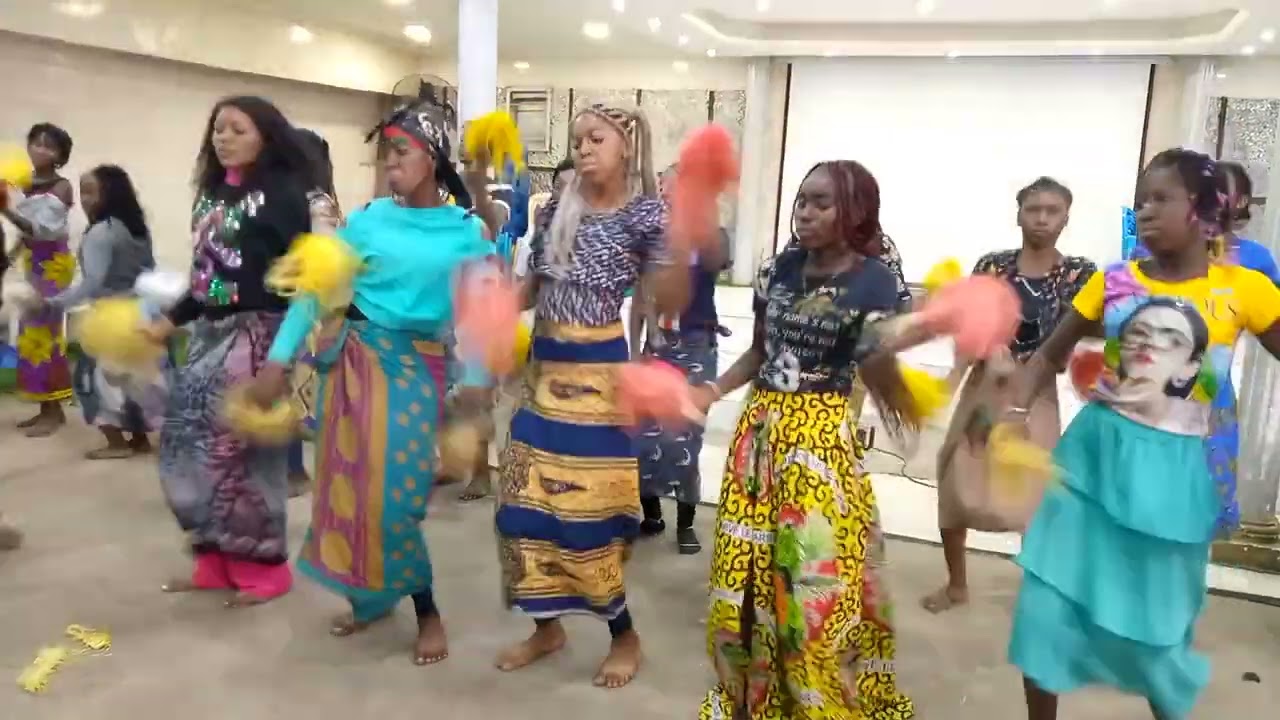eglise liloba na Nzambe Repetition general Zeke show animation