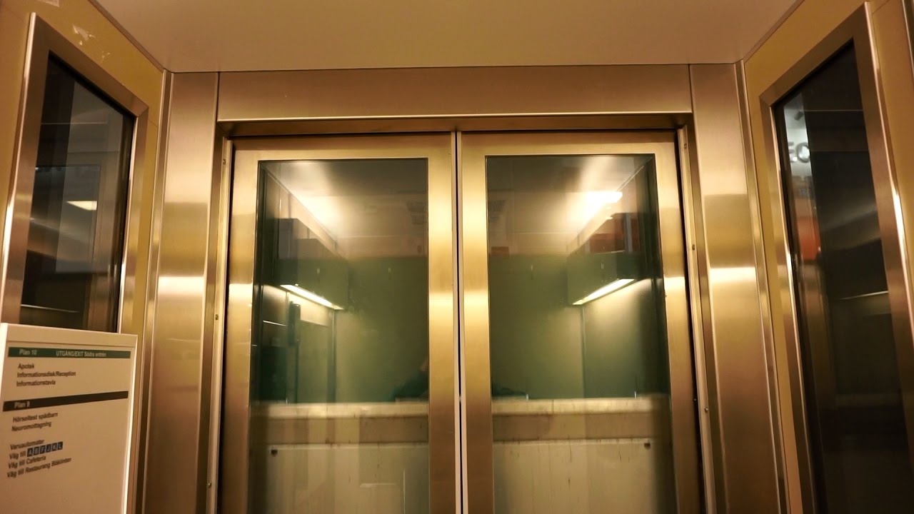 1990s KONE M-series holeless hydraulic elevator @ Linköping University Hospital (Building 3)