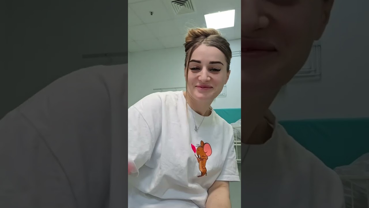 Elvira Xanımın Oğlu Vüsal Gözlərindəm Əməliyyat Oldu Elvira Xanım Kövrəlib Ağladı! 