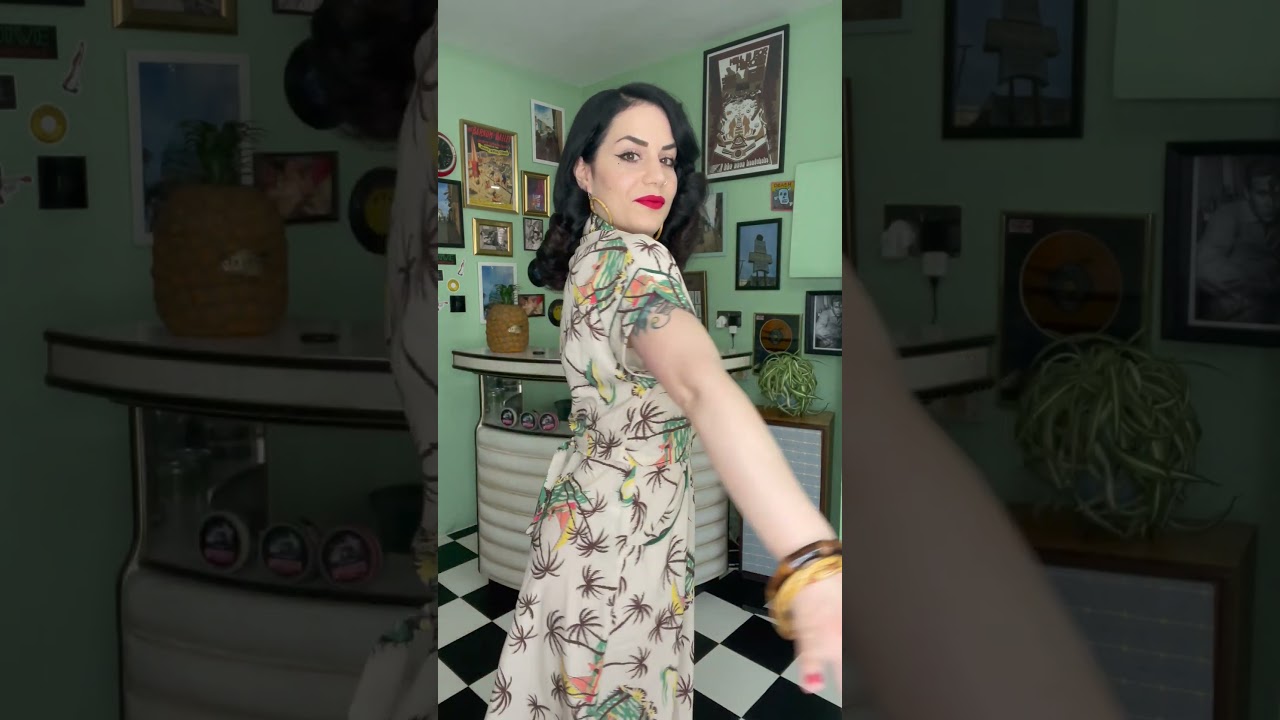 Rocking Vintage Style With A Modern Twist 