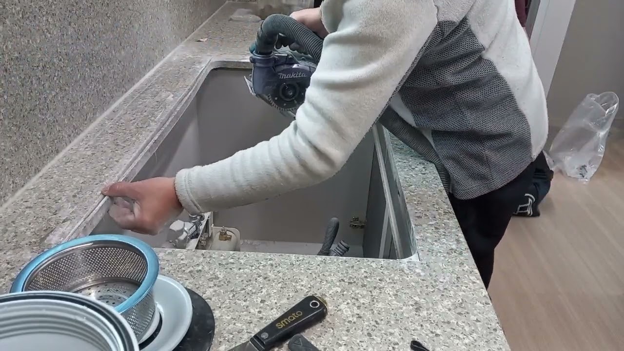 싱크대 싱크볼 교체는 비바케어??