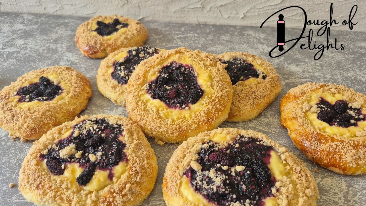 Mulberry Cream Cheese Crumble Buns (Soft Bakery‑Style Yeast Buns)