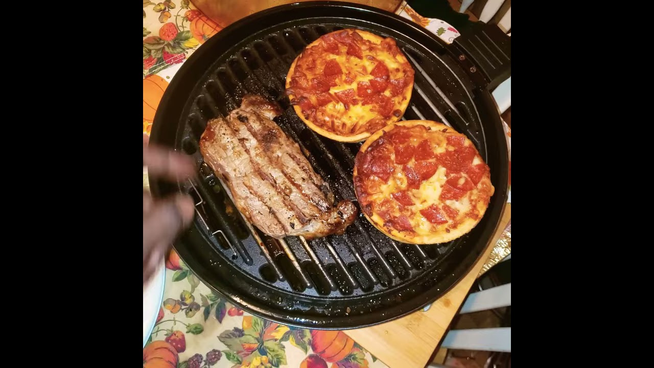 Russian Chef Dolceaversace Pizza Steak Livin Great Yaap