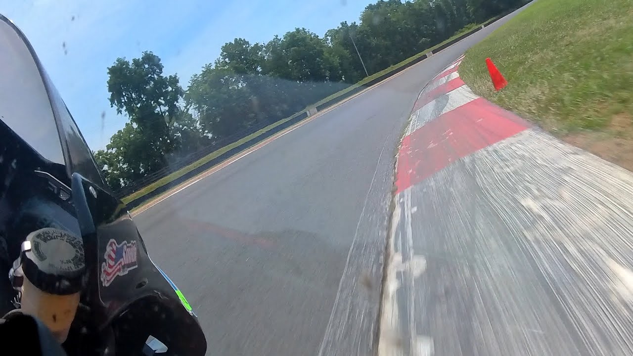 Quick Laps At Summit Main Into The 17s