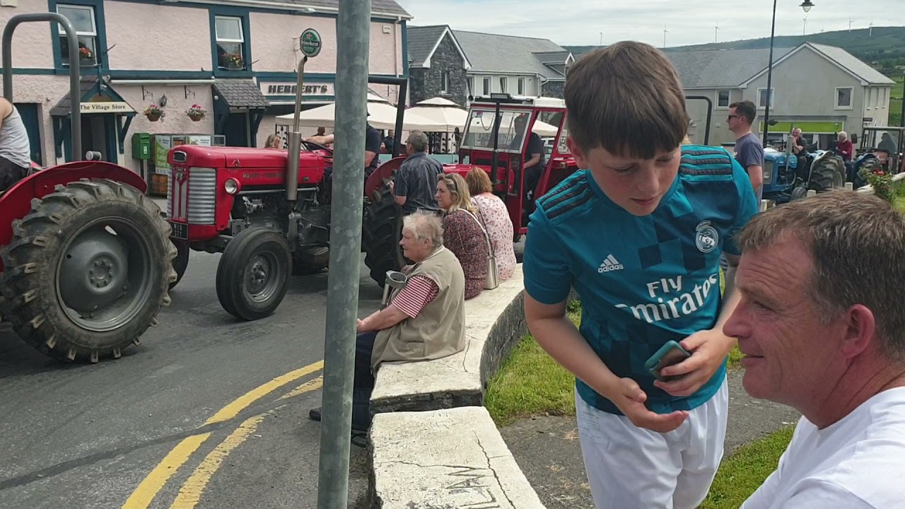 The annual Vintage Tractor Run at Kilflynn Village,Co.Kerry.13/6/21.