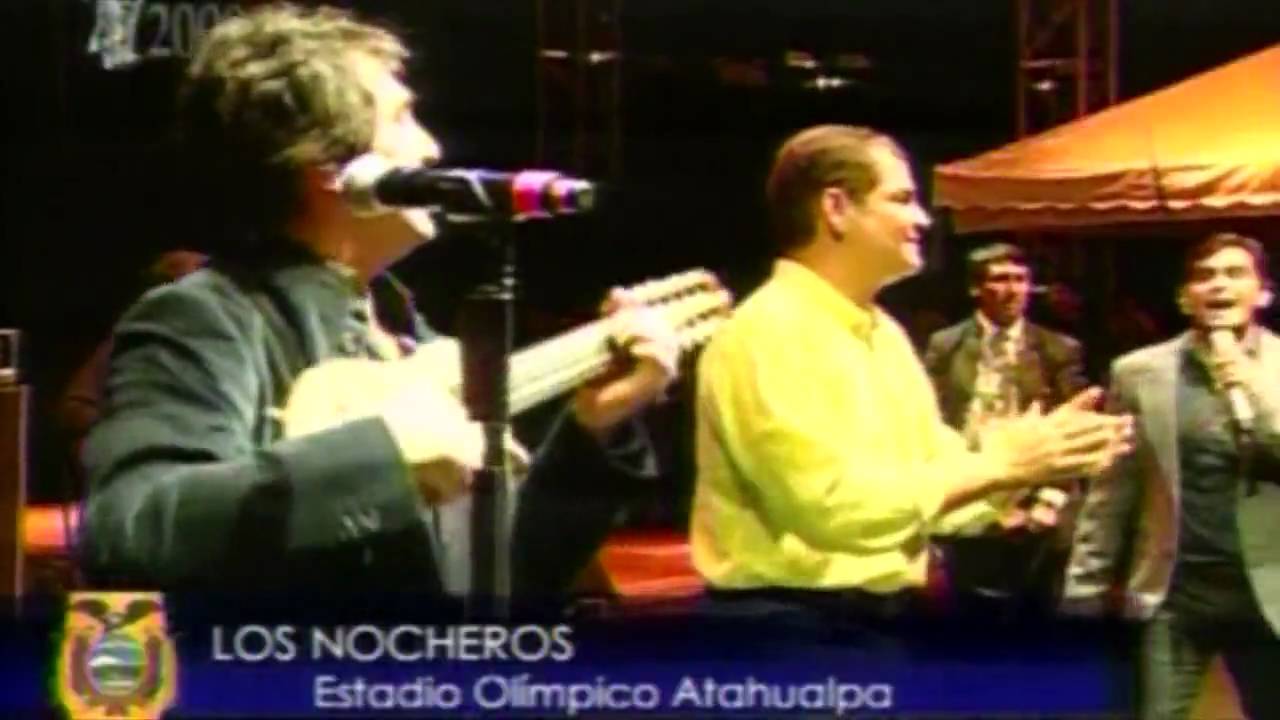 PRESIDENTE CORREA CANTANDO