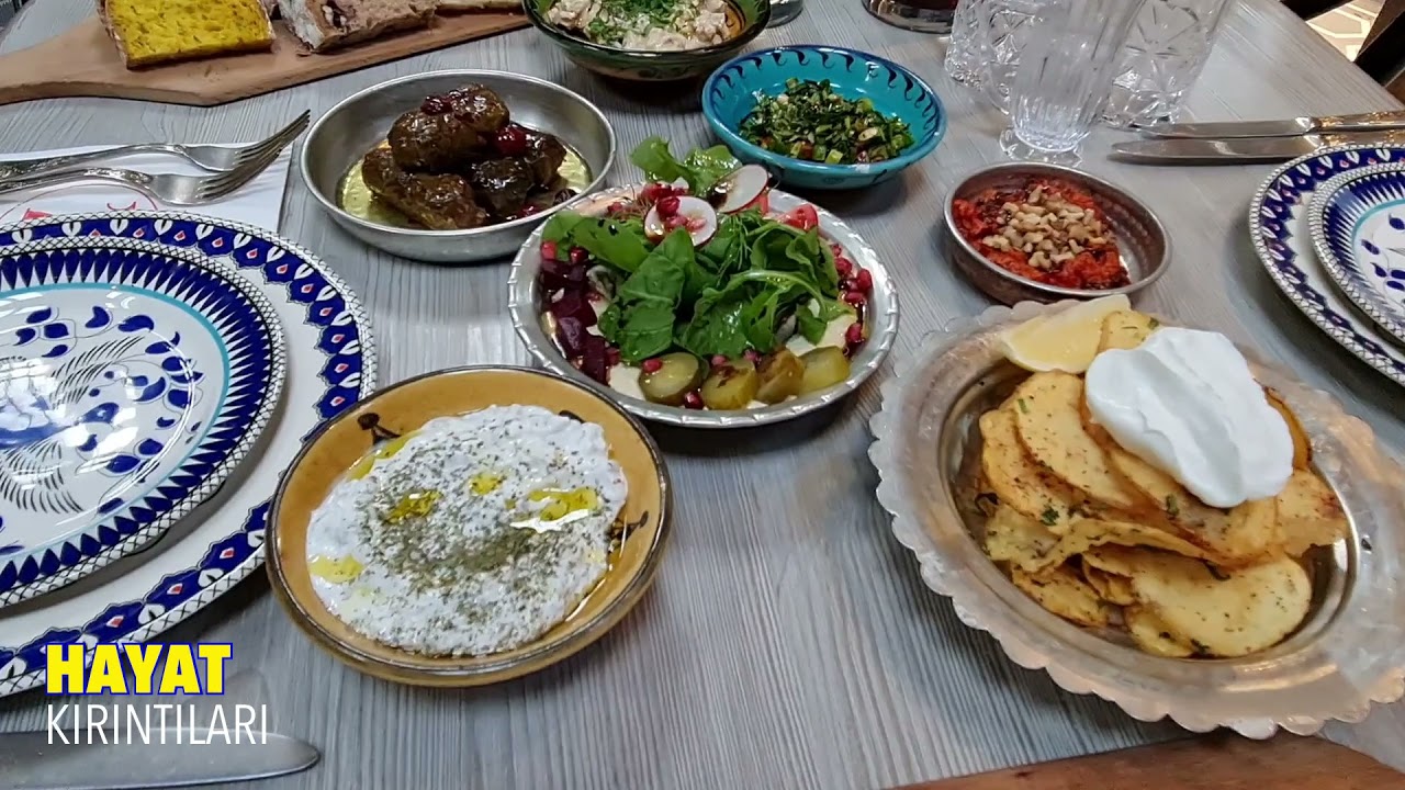 ÖMÜR AKKOR'LA RESTAURANT’l ZENNUP 1844'TE ÖZEL LEZZETLERİ KONUŞTUK