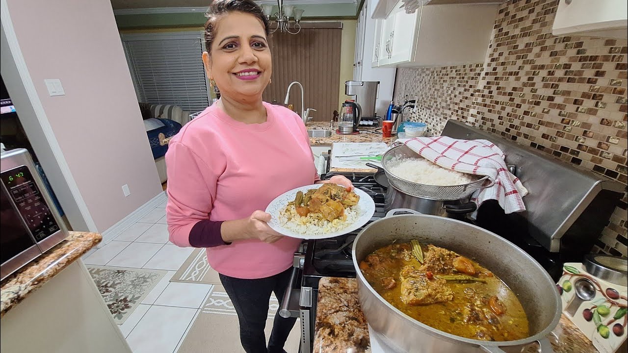 Guyanese Tilapia Curry with Ochro & Green Mango. 