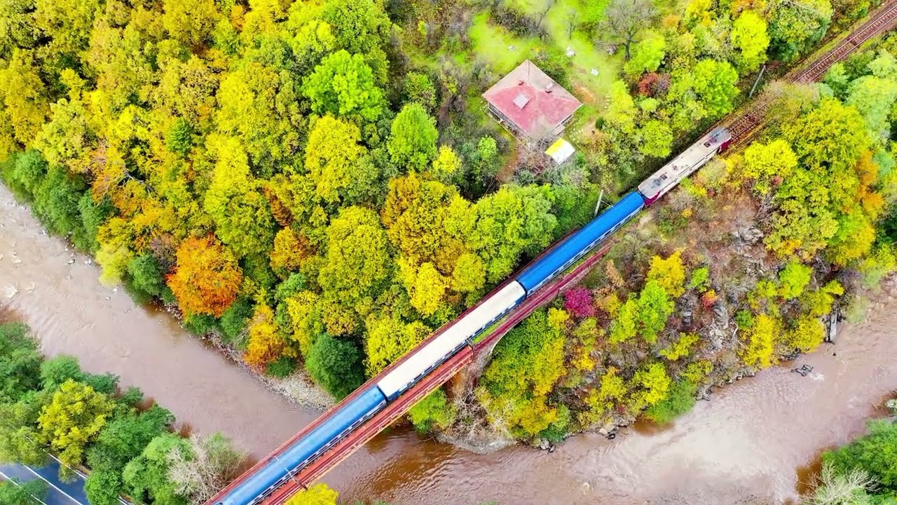 Frumuseti de langa noi - Defileul Jiului din toamna anului 2023.