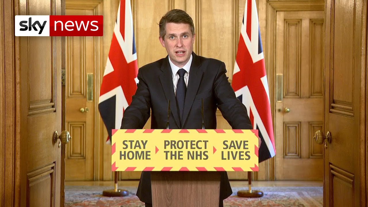 Coronavirus: Education Secretary 'can't put a date on schools opening'