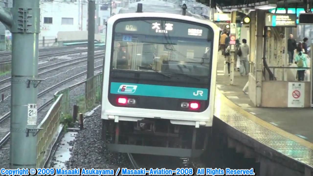 雨の王子駅　In The Rain @ Oji Station (on the Keihin-Tohoku Line)