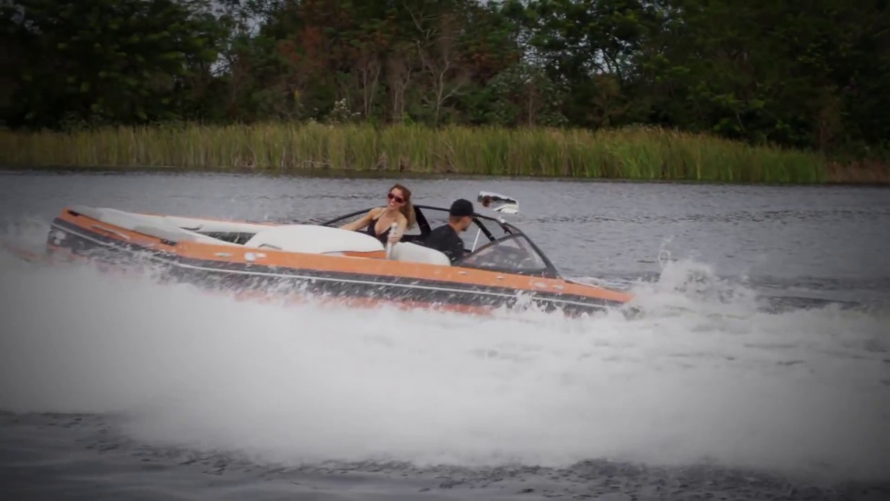 Malibu Boats - Response LXR
