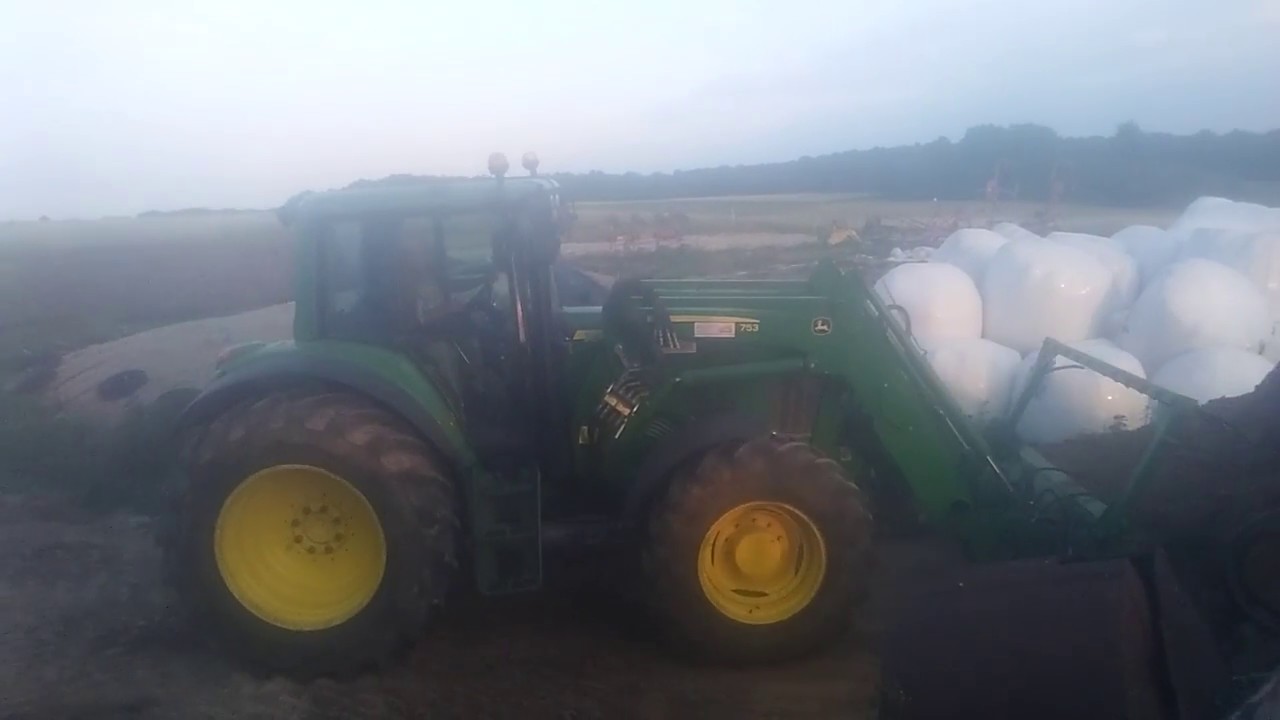 Johne Deere 6920 ładowanie ziemi