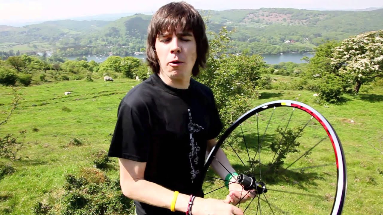 Road Cycling Wheels - ProBikeKit Buyers Guide