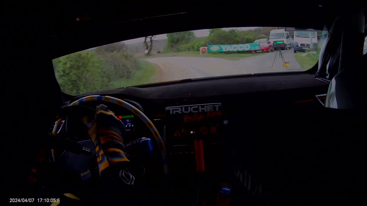 Clio Trophy France Rallye terre des  Causses 2024 ES10