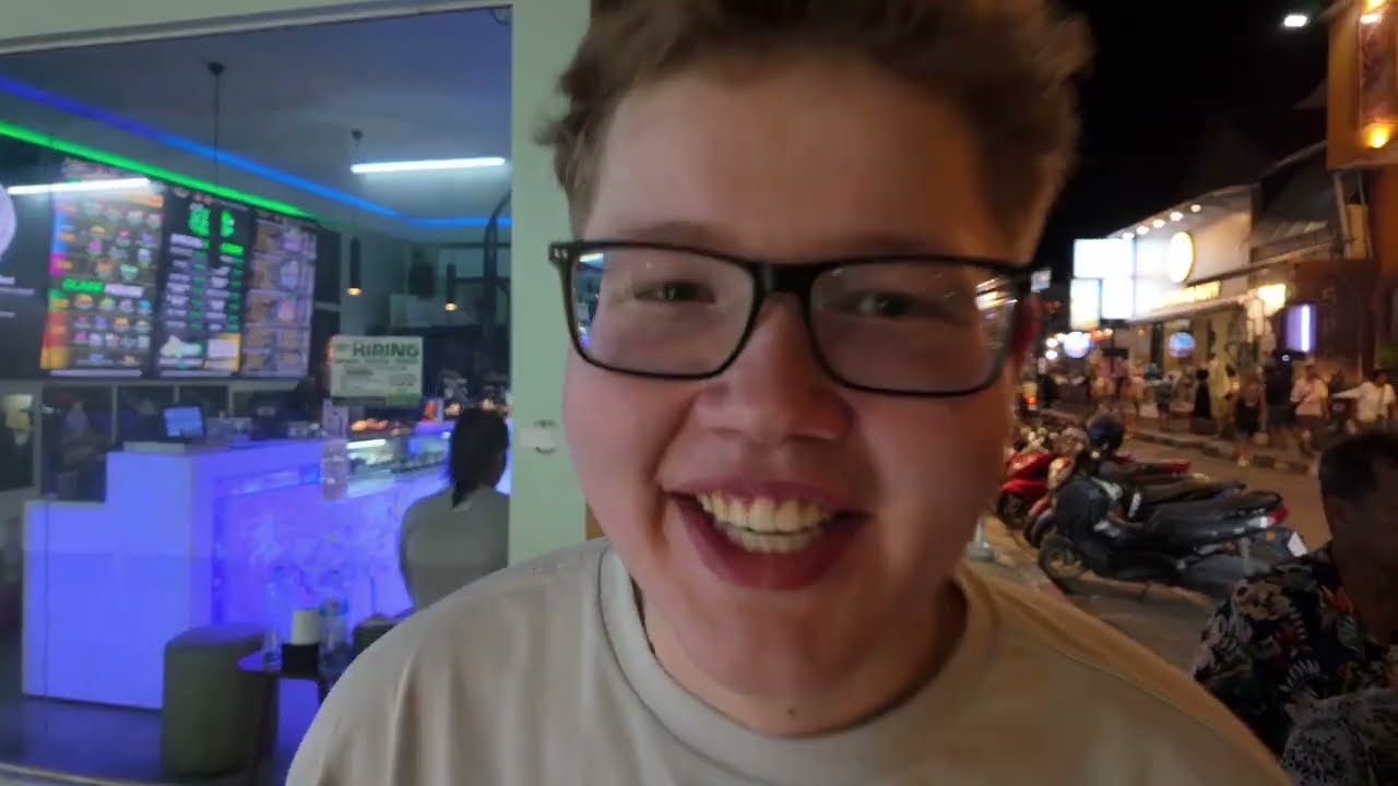 Die Psychose beginnt | Thailand Vlog Part #1