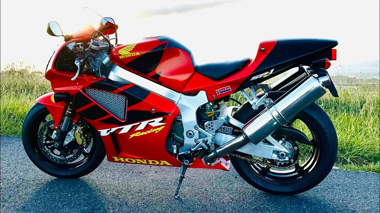 Honda VTR SP1 Hill ride: Epic Sounds!
