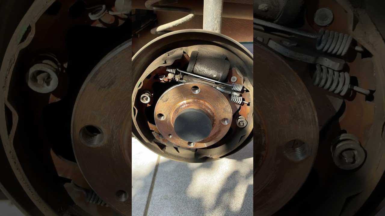 Limpeza regulagem de freio traseiro troca de rolamento cubo VW Up! MPI (Parte 1)
