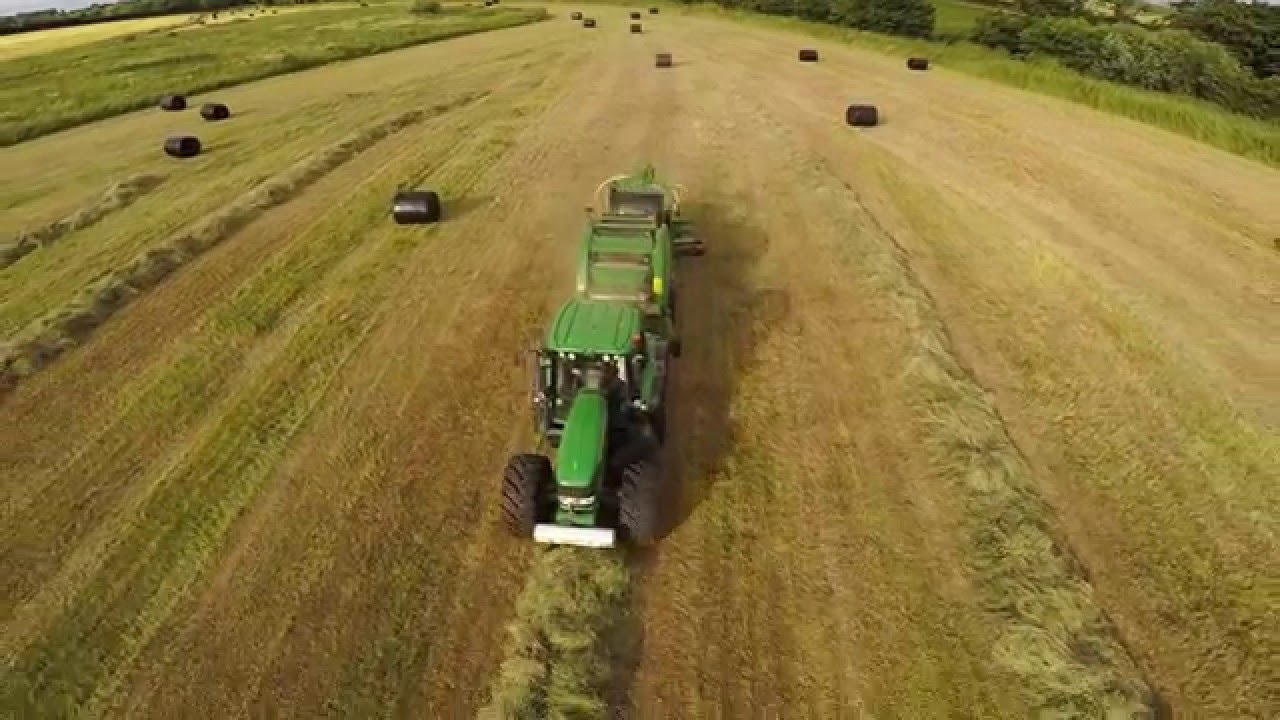Mchale v660 and hs2000 in-line wrapper baling silage