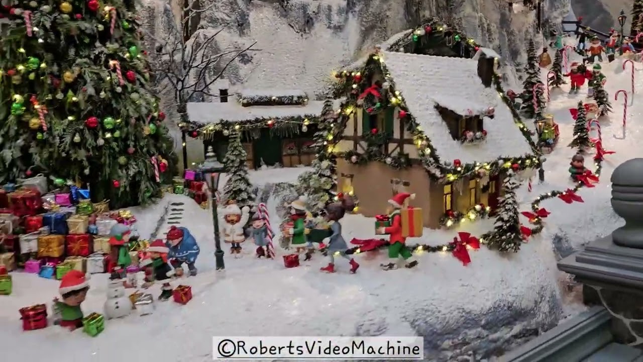 South Coast Plaza Santa's Village
