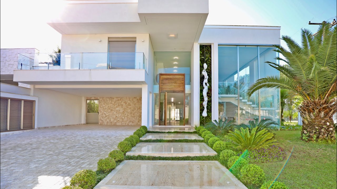 MANSÃO EXUBERANTE À VENDA NO CONDOMÍNIO JARDIM ACAPULCO NO GUARUJÁ COM 982 METROS | R$ 8.000.000,00.