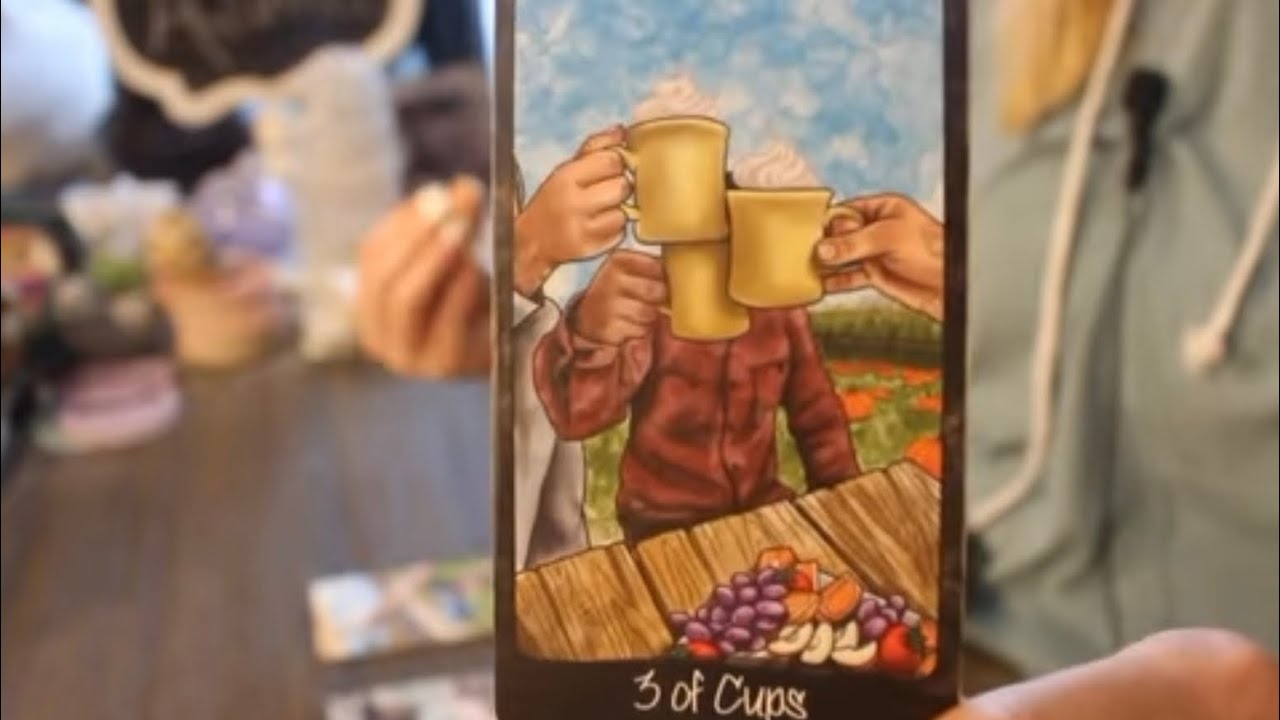 AQUARIUS: &ldquo;INCOMING TEXT LEADS TO AN UNEXPECTED REUNION&rdquo;💗😳 JULY 2023 TAROT LOVE READING