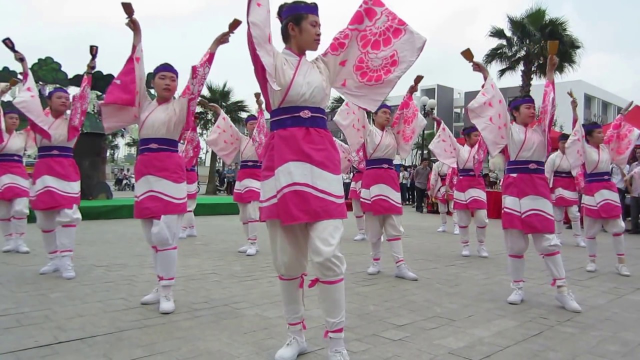 Yosakoi Dance Festival Yokaze (ソーラン, よさこい) - Japanese Traditional Dance
