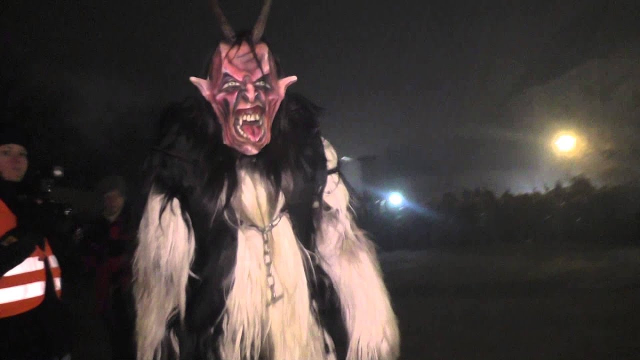 Schloss Neugebäude Krampus lauf der Katscher Krampusse