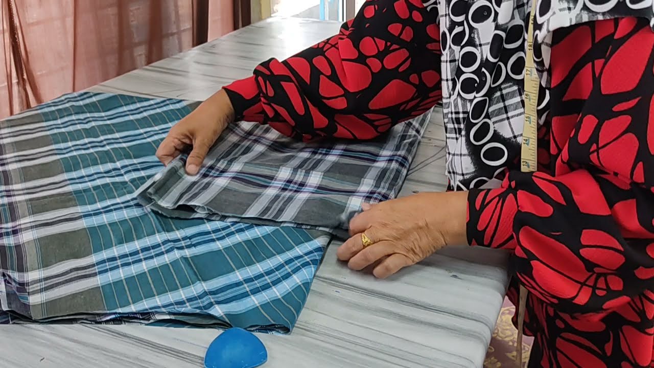 Kita buat seluar kain pelekat..Macam seluar aflincauki