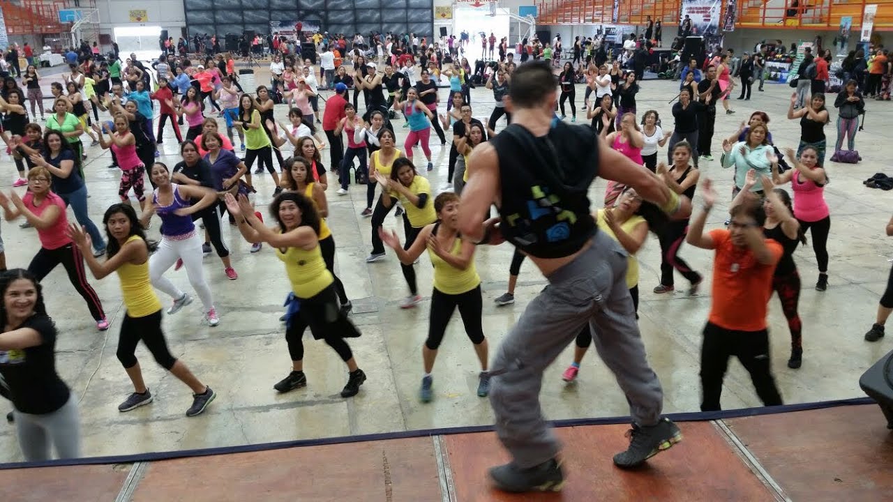 Zumba con Luis Pana Que sorpresas da la vida