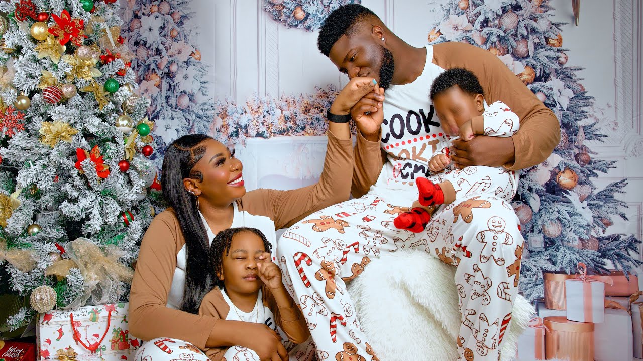 Joyeux Nöel Mes Amours | Vin Ouvwi Kado Avek Nou | Merry Christmas 🎄🎁