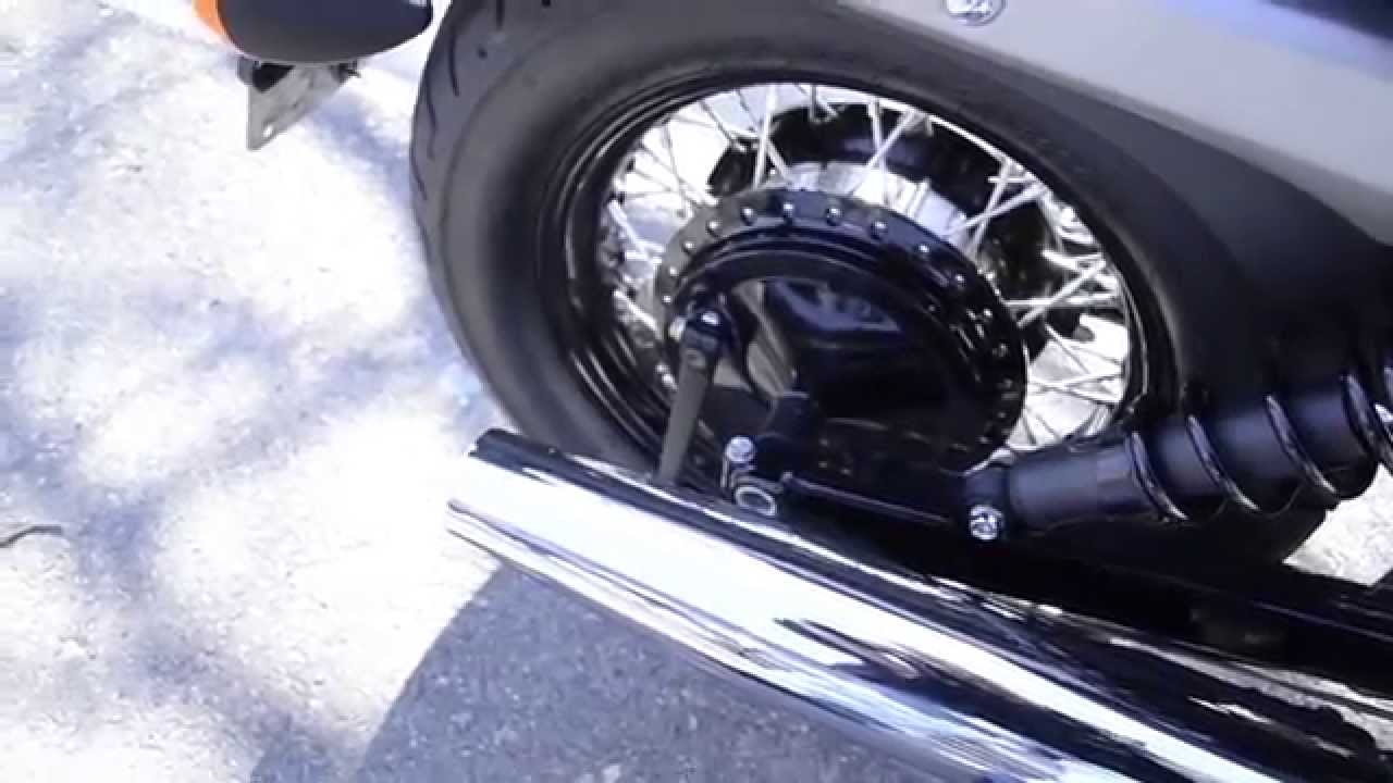 Stock exhaust vs Vance & Hines Short Shots on Honda Shadow Phantom