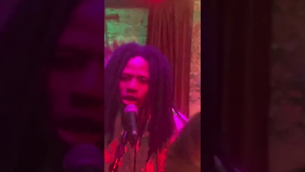 Live local band in Dallas, Texas (Deep Ellum) 