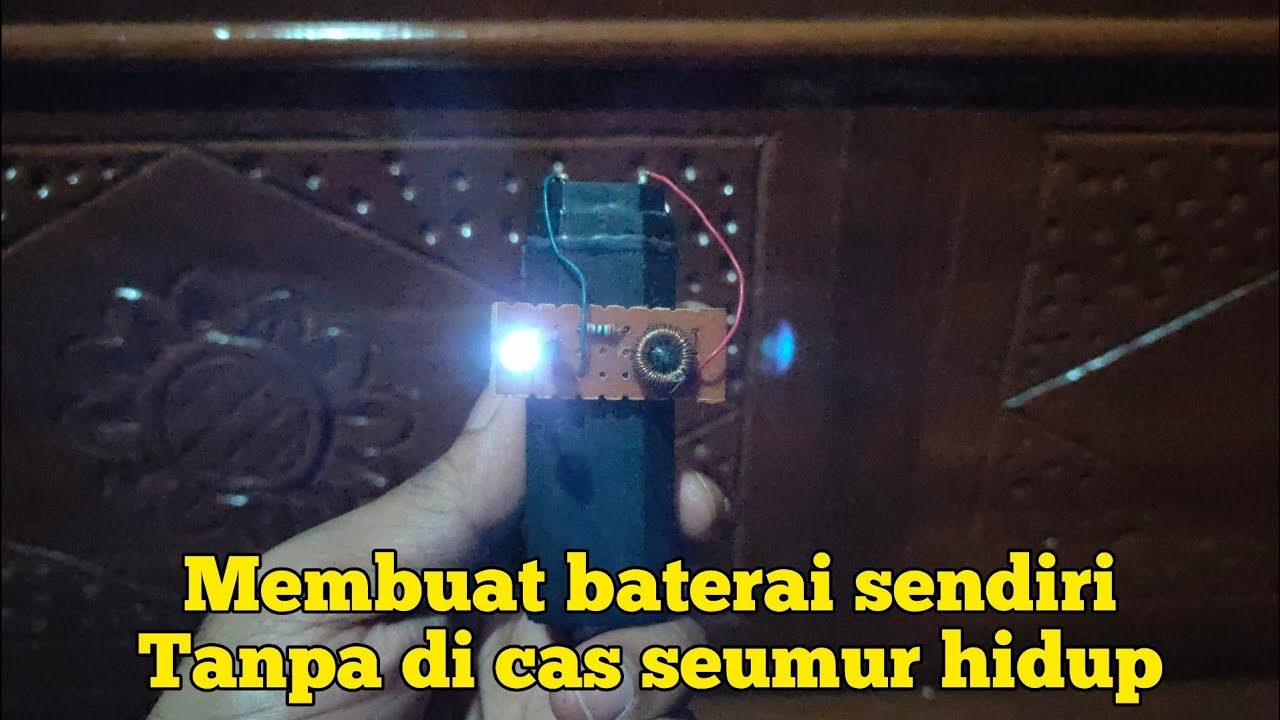 Buat baterai tanpa dicas untuk menyalakan lilin elektrik