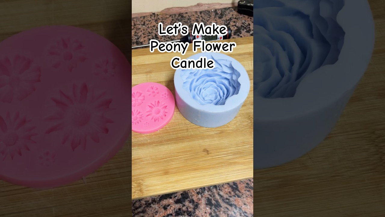 Candle Making with mold #candlemaking #scentedcandle #soywaxcandles #peonyflower #candle