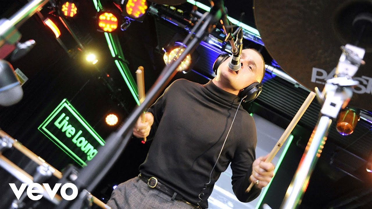 Slaves - Shutdown (Skepta cover in the Live Lounge)