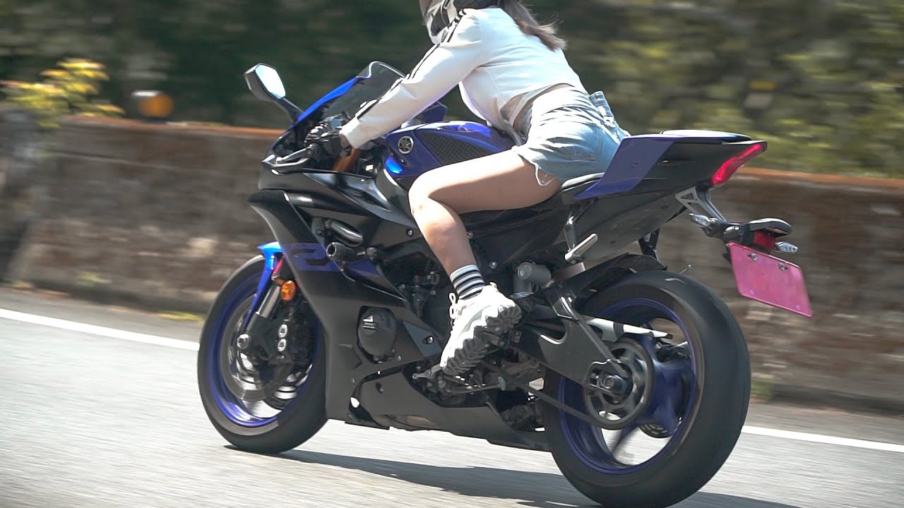 BEIYI Riders 227 Girl Biker、Yamaha YZF R6、Ducati V4R、ZH2、CB1000R、ZX 6R、mt 07、mt 09、 - motorbike