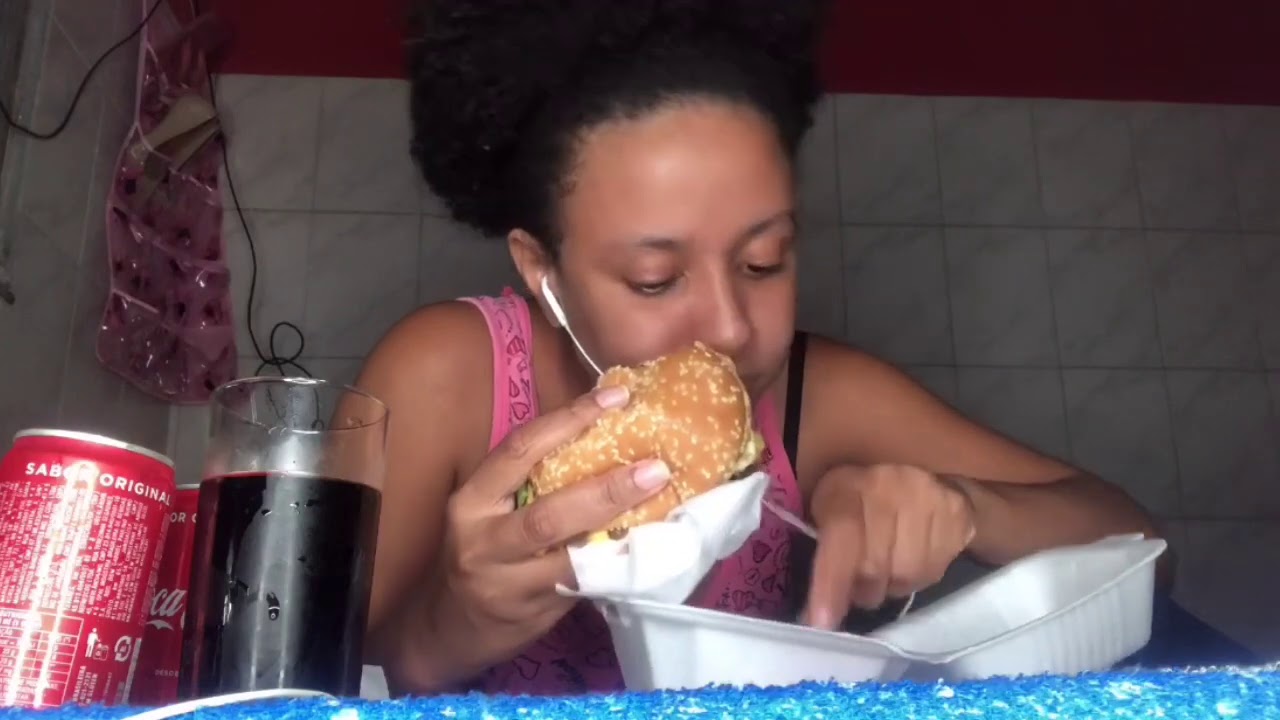 ASMR COMIDA- COMENDO PODR&Atilde;O🌙(MUKBANG) ALUADA ASMR