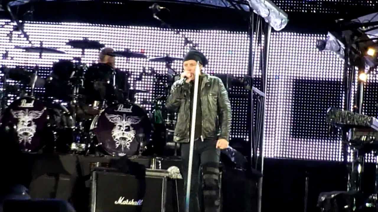 Bon Jovi - Livin' On a Prayer (Live - Old Trafford, Manchester UK, June 2011) [HD]