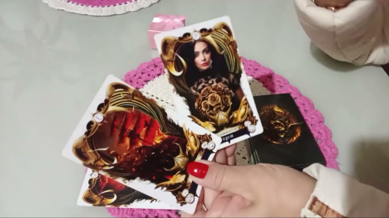 CÂNCER🔮tem ciúmes,😱medo d te perder.☠️Alguém trás 