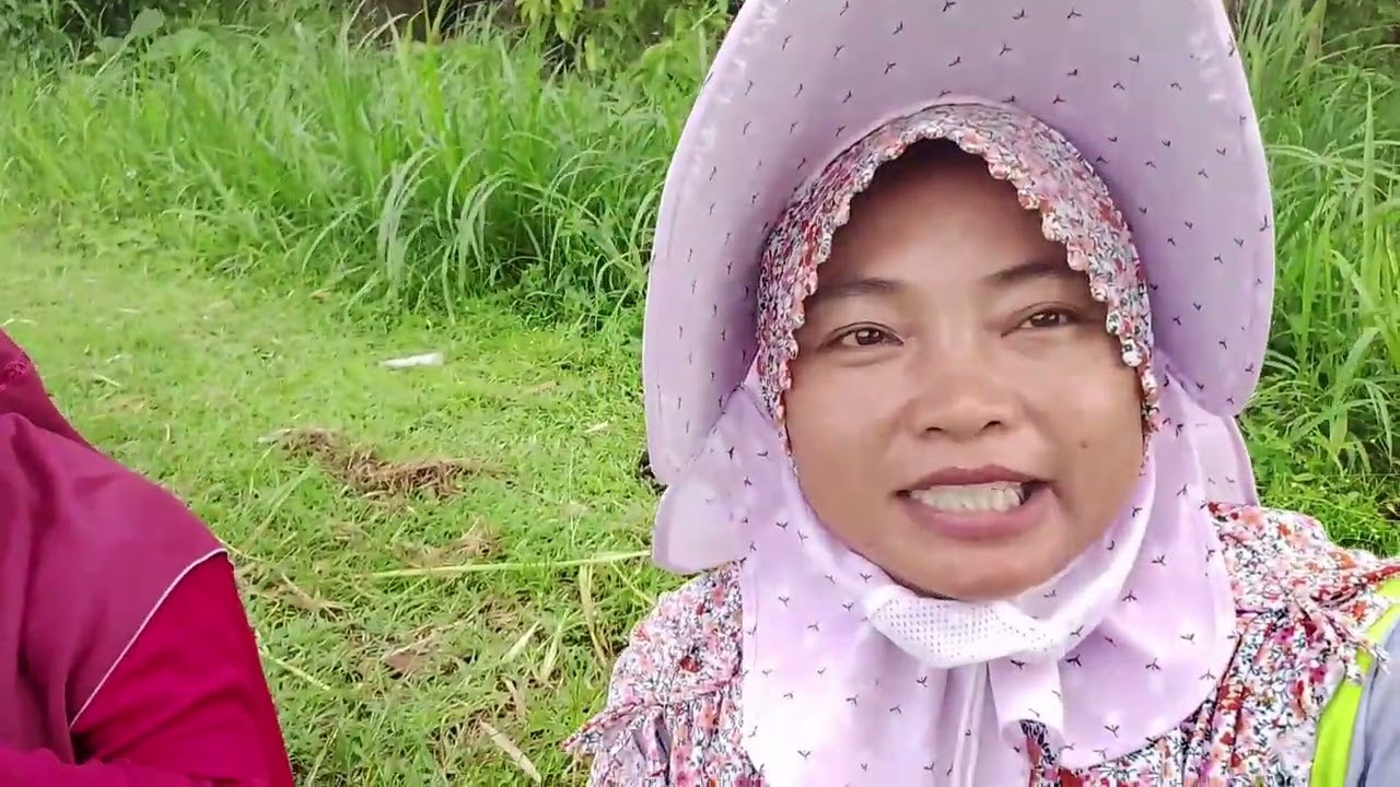 Panen cabe!!! Lanjut jemput anak sekolah