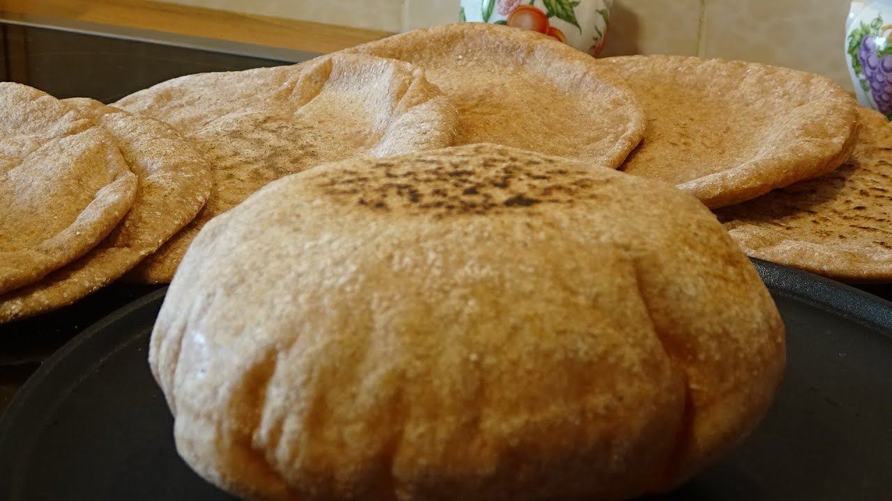 الخبز الاسمر (حبة كاملة) صحي في البيت بطريقة سهلة وبدون فرن.
